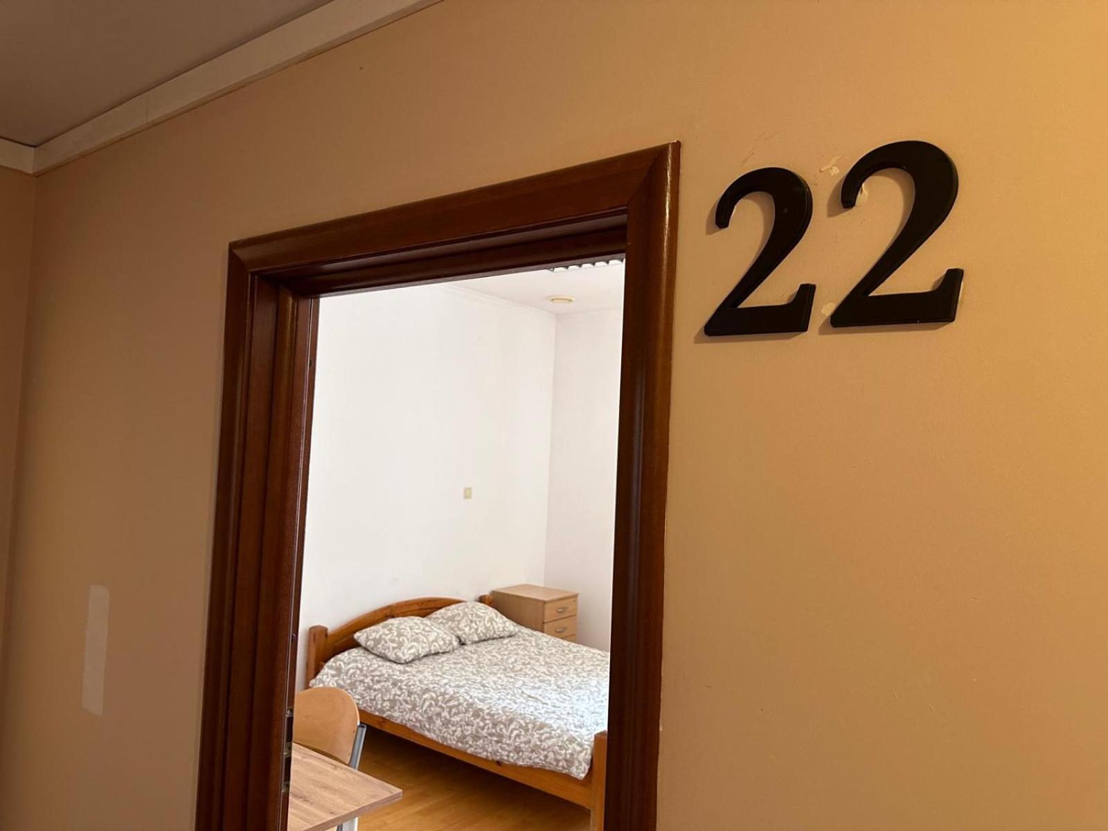 Plus Rooms - 24H Self Check-In Poznan Exterior photo